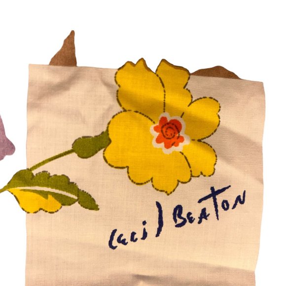 Wamsutta Vintage cotton Designer signed Floral print handkerchief scarf … - Picture 3 of 10